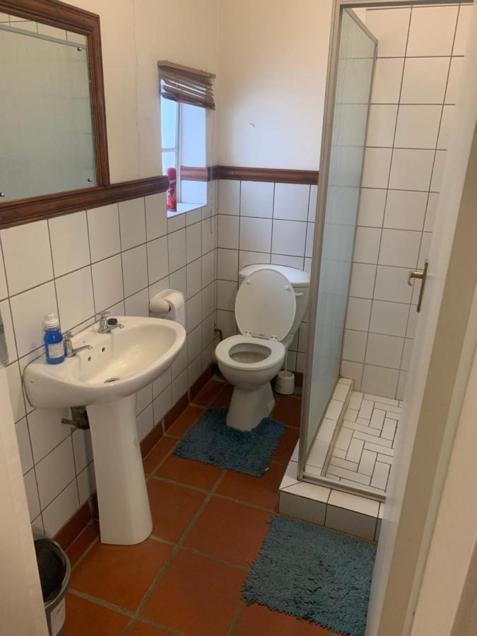Barnyard Venue Hotel Ермело Екстериор снимка
